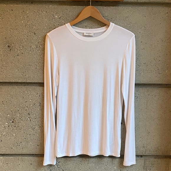 Babaton Aritzia Classic Crew Neck Long Sleeve - Picture 2 of 10